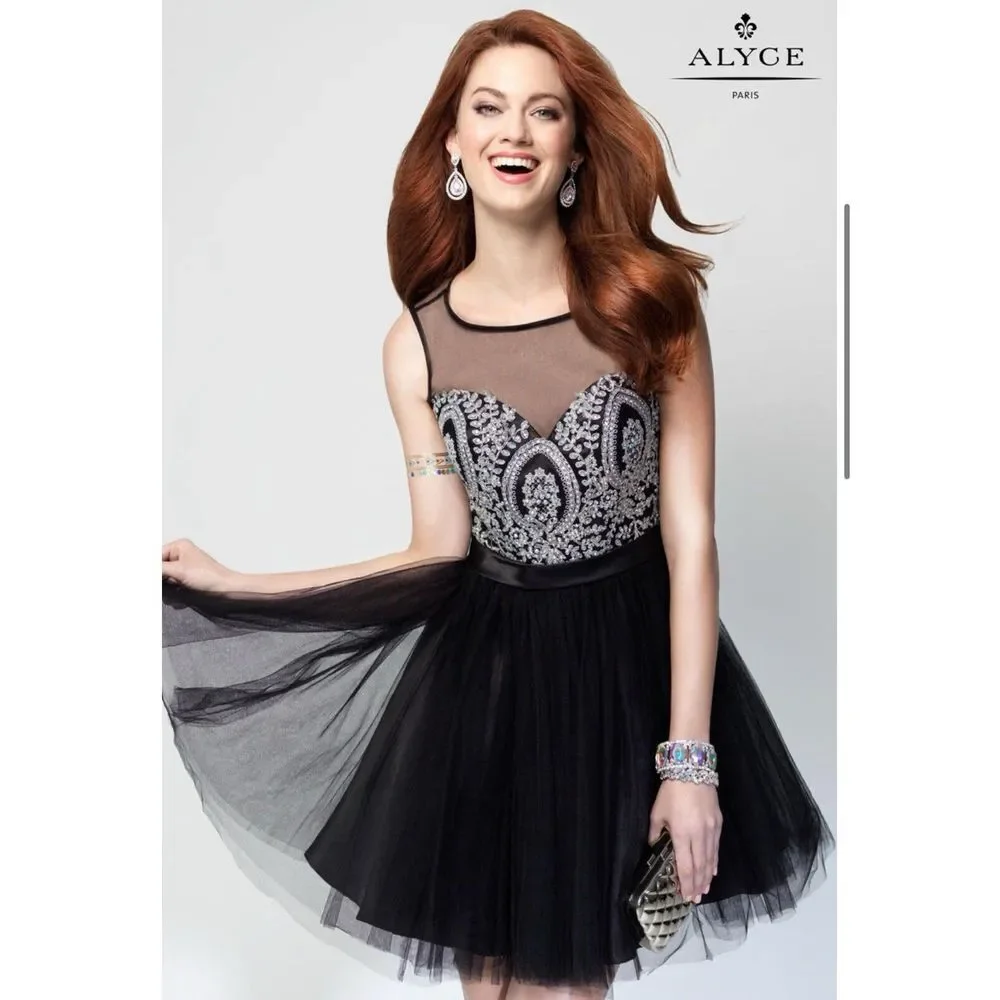 Alyce Paris Homecoming Black Mini Embroidered Tulle‎ Skirt Dress - Size 00